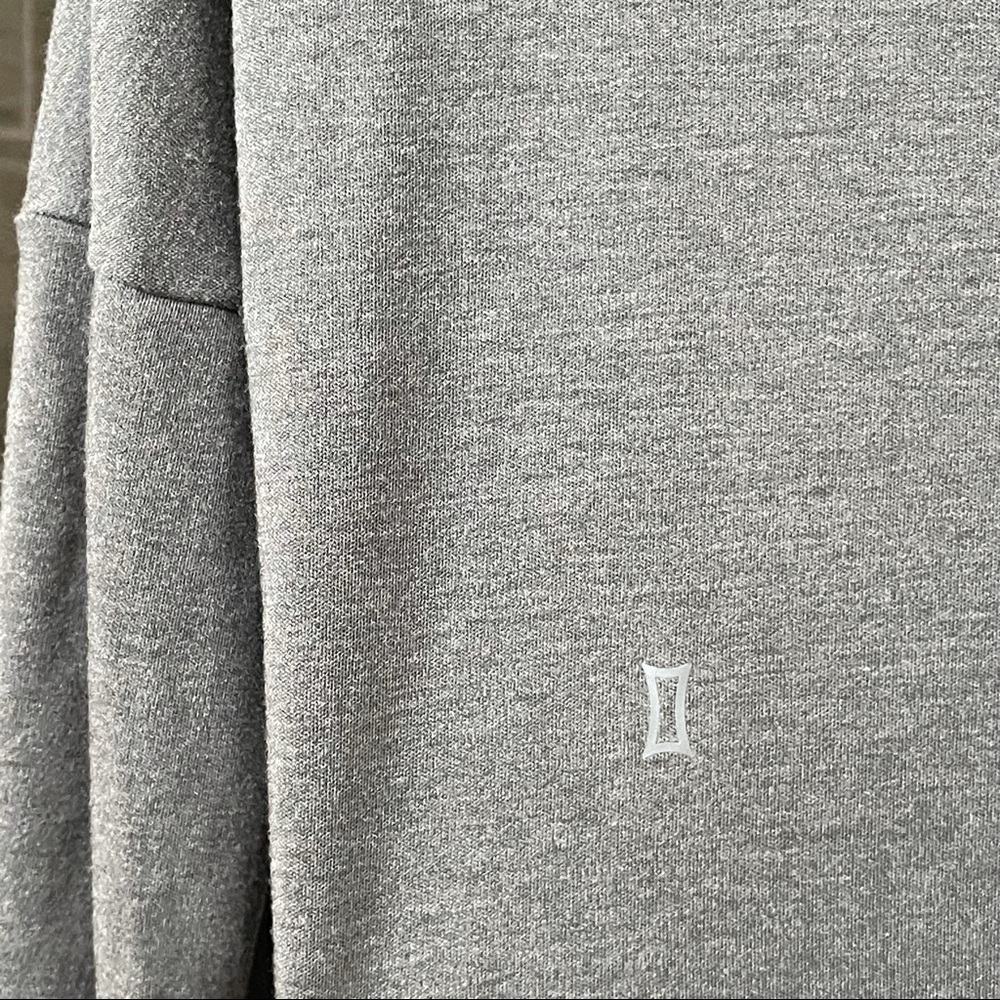 Kit and Ace Gray Burrow Turtleneck Oversized Sweater Size M - Picture 9 of 12
